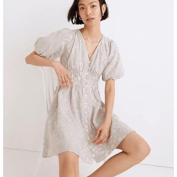 Madewell Eyelet Sophia Mini Dress in Stripe NE784 M - Picture 1 of 7